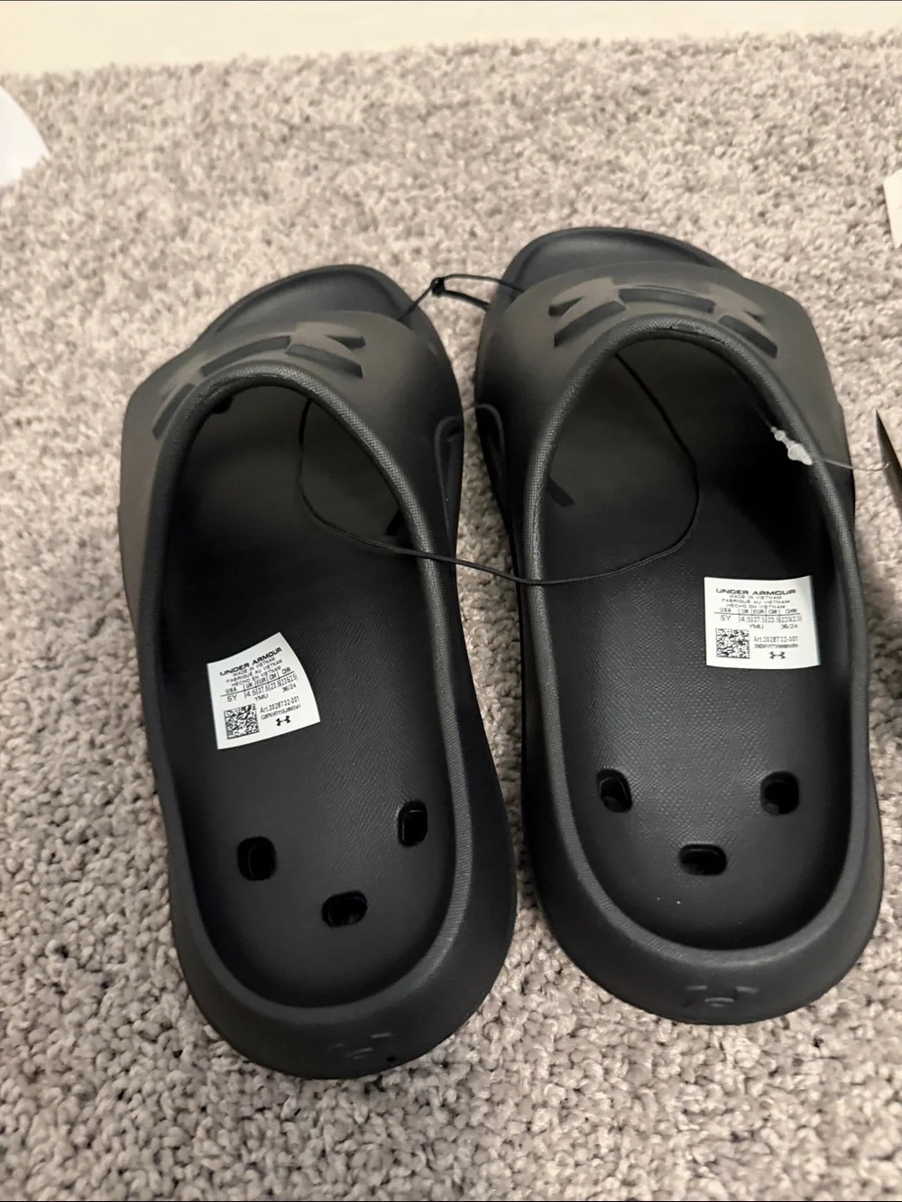 Under Armour Kids Black Slide Sandals with Embossed Logo